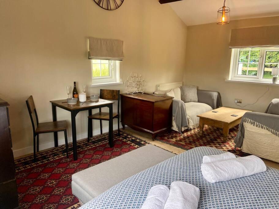 Couples Getaway, With Mountain Views/Dog Friendly Villa Crickhowell Eksteriør billede
