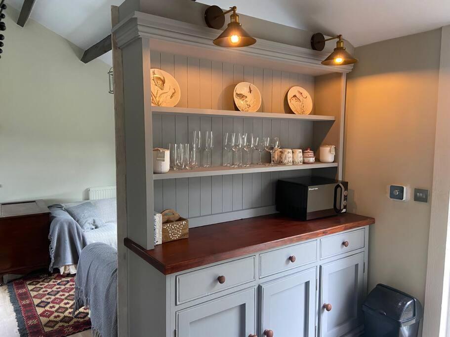 Couples Getaway, With Mountain Views/Dog Friendly Villa Crickhowell Eksteriør billede